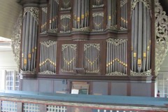 orgel-ganz-von-rechts